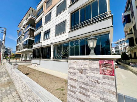 ✅✅alçınar Emlaktan Öncephe Ebeveyn Banyolu Cam Balkonlu 2+1✅✅