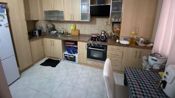 İstanbul Büyük Çekmece'de Deniz Kenarın'da Satılık Villa