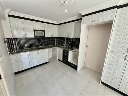 Şemiklerde 3+1 Lavanta Bahçesi Manzaralı Arakat Daire