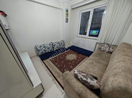 Yenibosna Zafer Mh 2+1 Yükske Giriş -serhat Emlak