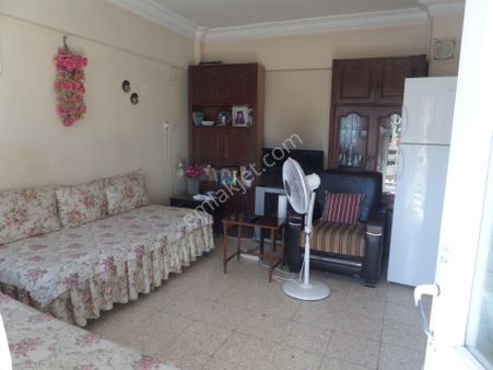 2000 Evlerde Ara Kat Çok Cazip Yılın Fırsatı Dairemiz Tapuludur.