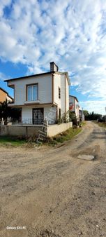 Satılık Villa Denize 500 Metre Mesafede Sultanköy Mh'de