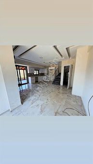 Gümüldür Doğanbey'de Satılık Müstakil Villalar