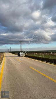 Öz Dizayn Gayrimenkul'den Saray Kadıköyde Caddeye Cephe 573 M2