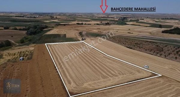 Saray Bahçedere Mahallesi Etrafı Çevrili Tek Tapu 11.833 M²
