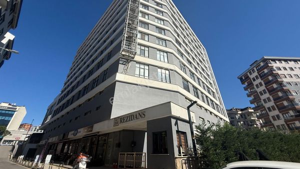 Çekmeköy Güngören Zin D Zer Sitesi’nde Satılık 2+1 Daire