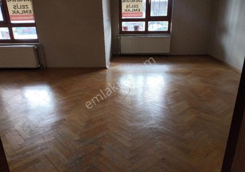 Zeliş Emlak'tan Yenimahalle Merkezde İvedik Metro Okullar Etlik Şehir Hastanesi Yürüyüş Mesafesinde