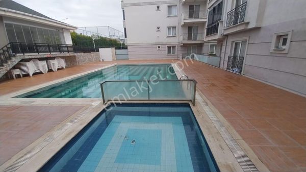 Ekşioğlu 'dan Tekirdağ Süleymanpaşa Zafer Mah Havuzlu Satılık 1+1 Daire