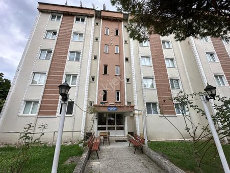 Akyazı Mahallesi'nde Satılık 3+1 Daire