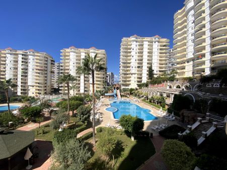 Alanya/mahmutlar Paradise Hill Res. 4+1 250 M2 Bahçe Dubleks Daire