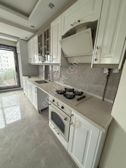 Muradiye Mahallesi 🏡 ✅2+1 90 M2 5 Katlının 4 Katı ❇️açık Mutfak ❇️full Özelikli