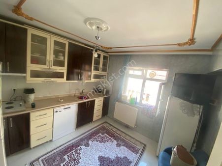 Vatan'dan Çaldıran'da 3.kat 3+1 Bağımsız Salon Geniş M2 Manzara Cephe