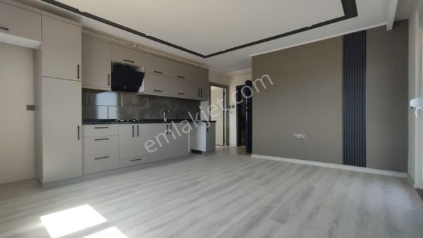 Döşemealtı 'nda Merkezi Konumda Katta Sıfır Daireler