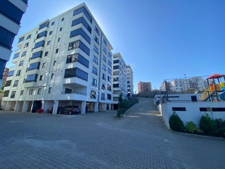 Yalı Gayrimenkulden Lüx Site İçerisinde Sıfır 3+1 165 M2 Satılık