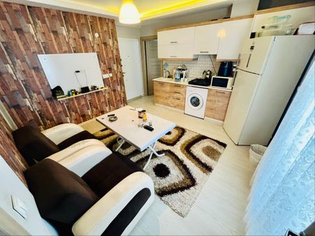 Er Yapı Emlak Ofisinden T.tepe Kampüs Civarı 2+0 Ar Kat Eşyasız Kiracılı