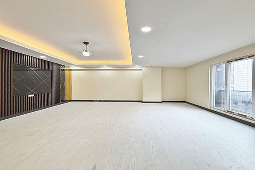 Merkezi Konumda Lüx Tasarımlı 3+1 Satılık Harika Daire