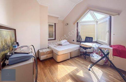 Ömerli'de Merkeze Çok Yakın İmar Avantajlı Malikane Ve Arsası