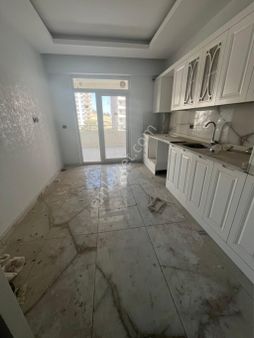 Abdulkadir Yüksel Devlet Hastanesi Karşısı 2+1 Daire Satlıktır