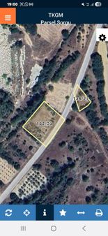 Ana Yola Sıfır 2 Dönüm Tarla