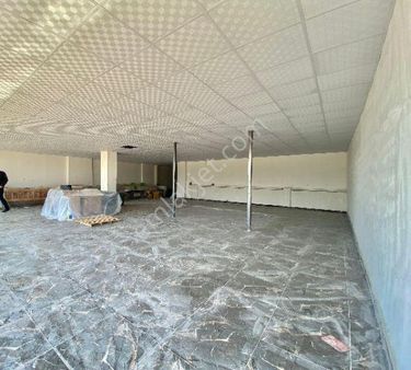 Bağcılarda Caddeye Sıfır 220 M2 Satılık Daire!!!