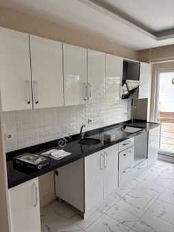 Tekirdağ Altınova Da Kiralık Yerden Isıtmalı 2 Yaşında 2+1