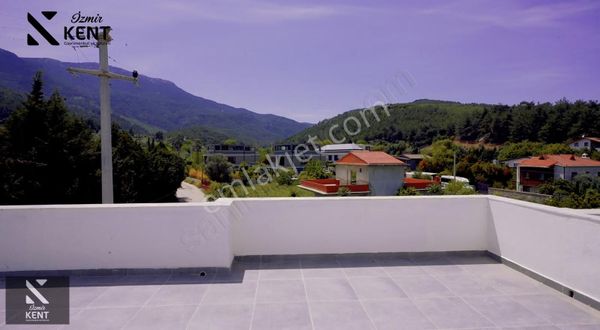 Fiyat Düştü Kemalpaşa Kızılüzüm Satılık 620 M2 7+1 Villa