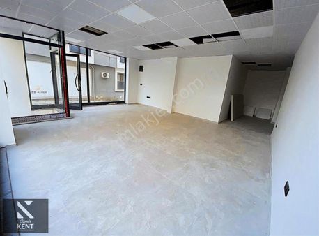Bornova Mevlana Kiralık 70m2 Dükkan