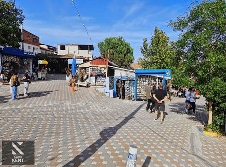 Kemalpaşa Nazarköy Merkez Satılık 180 M2 Bahçe 35 M2 Ev