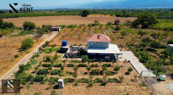Kemalpaşa Yukarıkızılca Satılık Bahçe Müstakil Ev