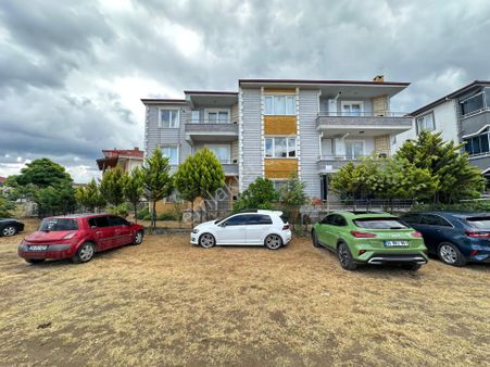 Karasu'da Denize 100 Metre Mesafede 2+1 85m2 Ayrı Mutfak Yazlık Kışlık Daire