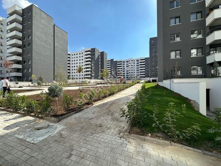 Ankara Kazanç'tan Asm Öniz 500 Evlerde Acil Satılık Katta Geniş Metrekareli Satılık 4+1 Daire