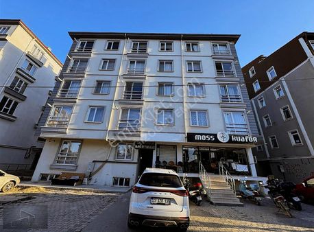 Afyon Erenler Mahallesinde Kiralık 1+1 Ayrı Mutfaklı Daire