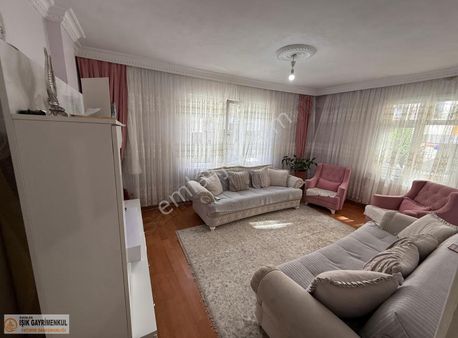 Işık Gayrimenkul Güvencesiyle Satılık 24 M2 Hisseli 1.kat Daire