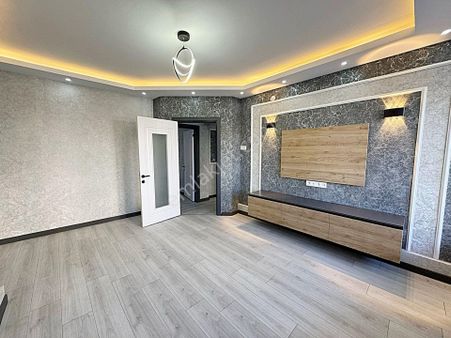 Keçiören İncirlide Giriş Katta Ön Cephe Ful Yapılı