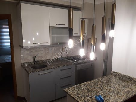 Güneyden Ful Eşyalı 1+1.65m2 Ulaşıma Yakın Yeni Binada Daire