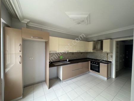 🏡 75 Yıl Mahallesi 🏡 ✅6+1 150 M2 3 Katlı 3 Dublex ❇️kapalı Mutfak