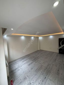 Buca Fırat Mah. 3+1 130 M2 Doğalgazlı Satılık Daire