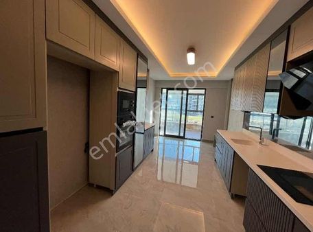 Susuzda Sıfır Konforlu 4+1 Satılık Daire