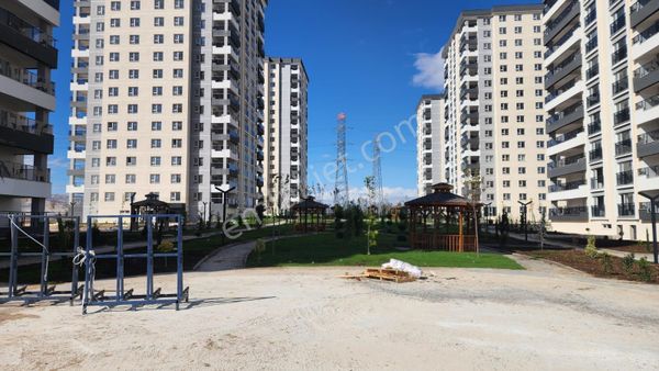 Törekent'te En İyi Cephe Önü Açık 13. Kat 4+1 Satılık Daire