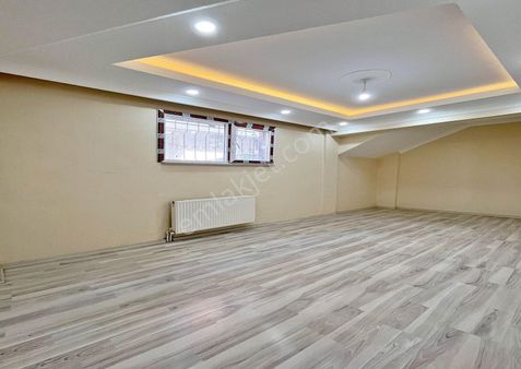 Geniş M2 Merkezi Konum İlk Evime Uygun Aile Binası 2+1 Satılık