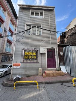 Next House'dan, Beyoğlu'da, 165m2 Komple Satılık Bina