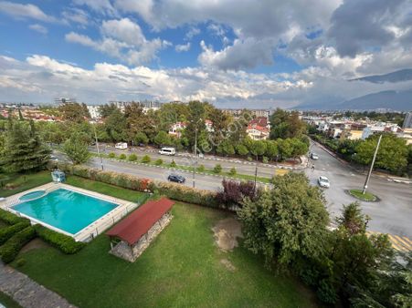 Güzelyurtta Site İçinde 3+1 Havuzlu Kiralık Lüks Daire