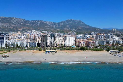 Alanya Mahmutlar’da Satılık 2+1 Daire – Antik Sitesi