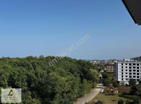 Havuzlu Site İçinde Satılık Ultra Lüks 1+1