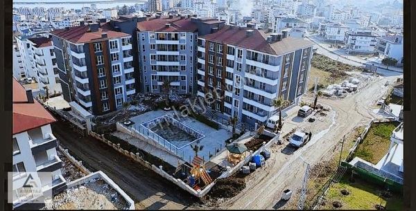 Gülpark 3 Havuzlu Site İçinde Satılık Deniz Manzaralı Lüks 1+1