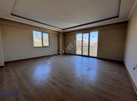 Site İçi Yerden Isıtmalı Geniş 3+1 Satılık Daire !