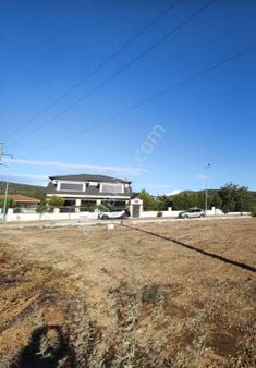 Yeni Villalar Bölgesinde '560m2' İmarlı Arsa