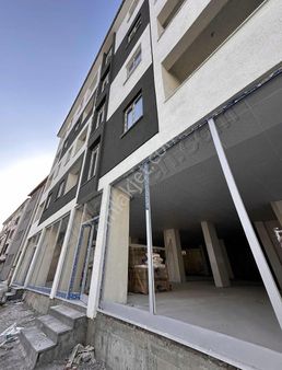 İks Emlaktan Satılık Sıfır 1+1 Daire