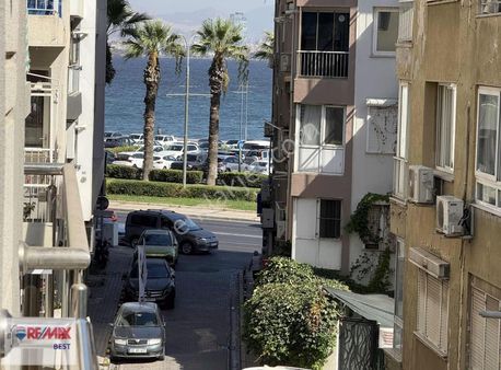 13 Karşıyaka Alaybey'de 2+1 Satılık Daire