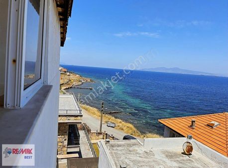 5 Foça Petra Koyunda Deniz Manzaralı Eşyalı Kiralık Villa